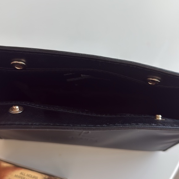 Yves Saint Laurent Dark Leather Toiletry Bag - Picture 4 of 5